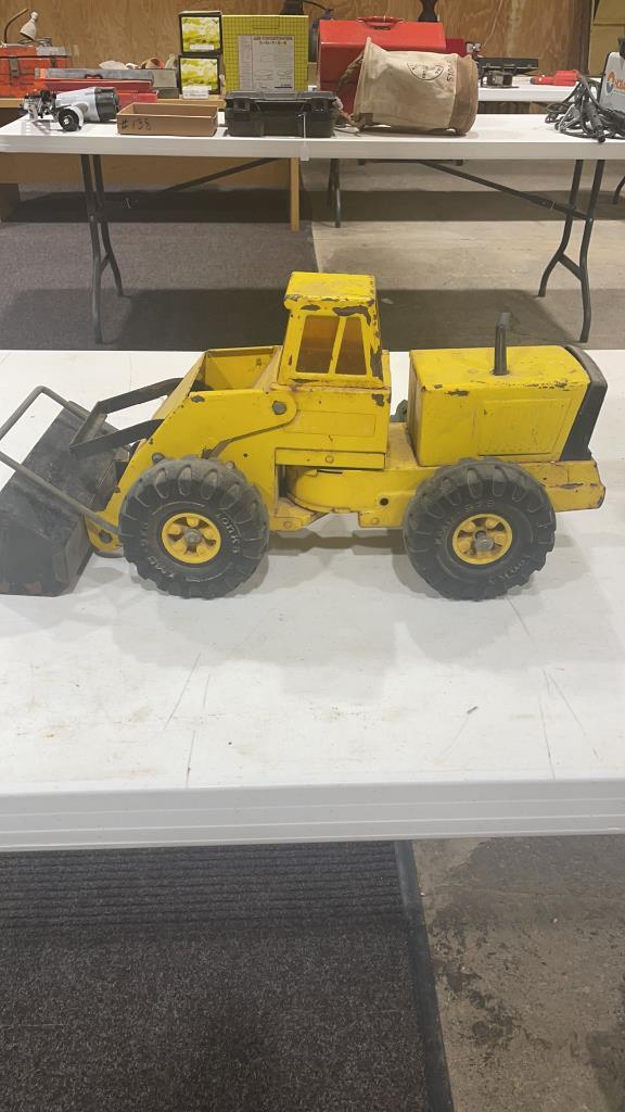 Vintage TONKA metal wheel loader