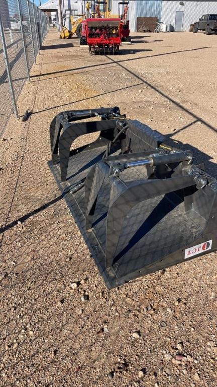 JCT Unused Grapple Bucket