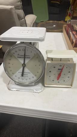 2 kitchen scales