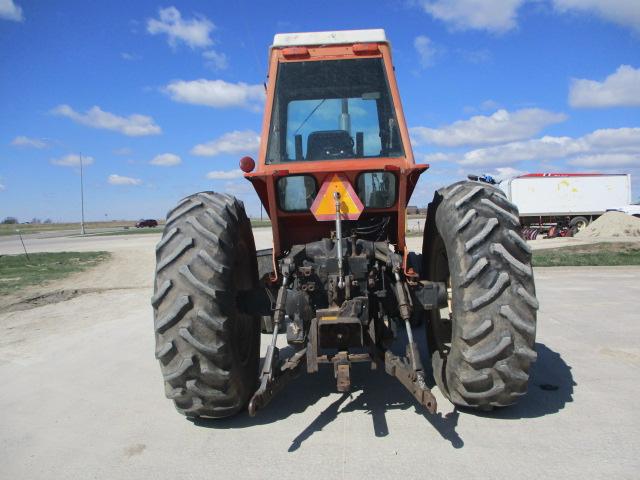 1981 Allis Chalmers 7060