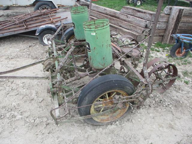 John Deere 2 Row Planter