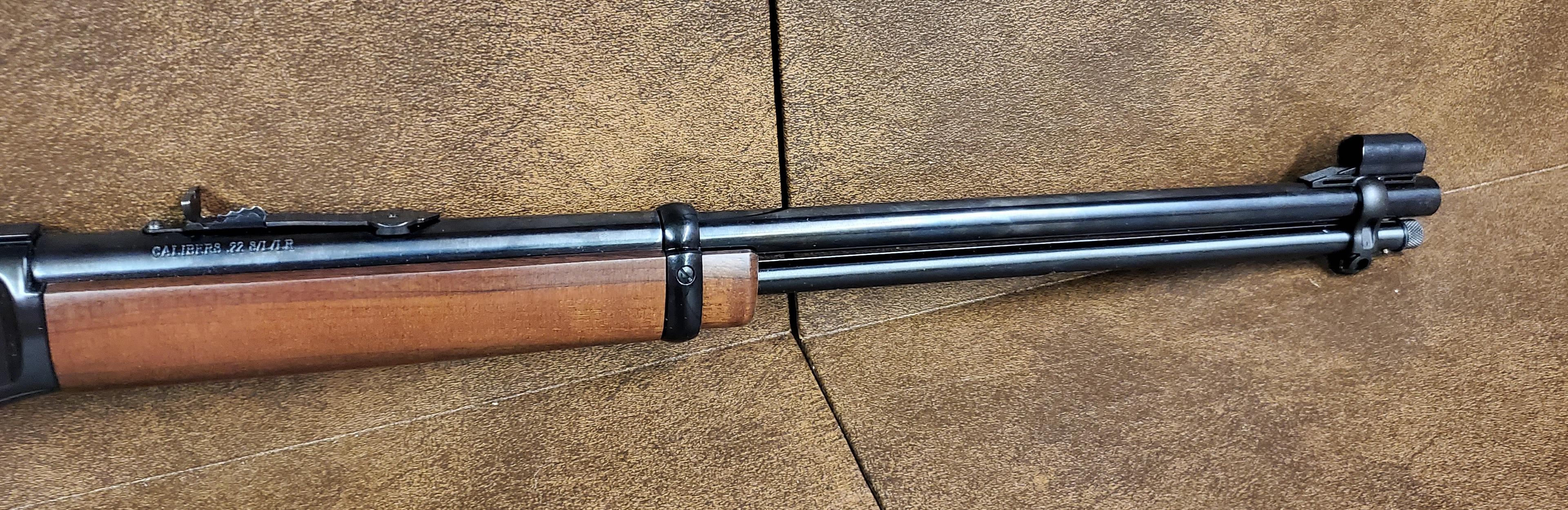 Henry Lever Action Caliber .22 S/L/LR Model H001