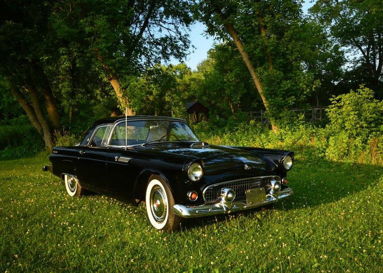 1955 Ford Thunderbird