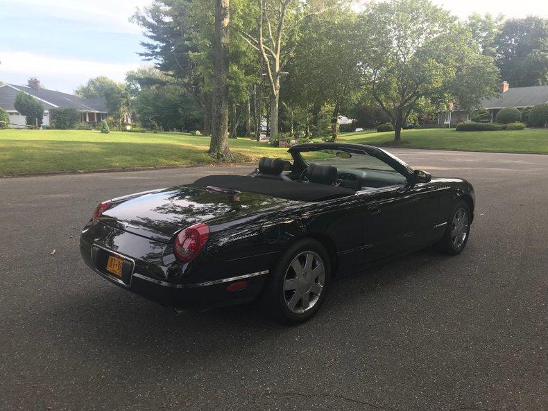 2002 Ford Thunderbird