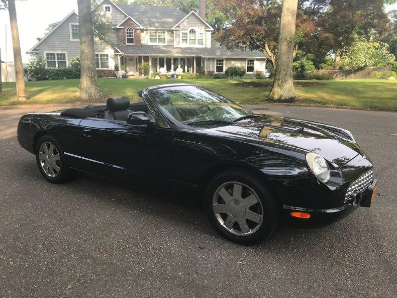 2002 Ford Thunderbird