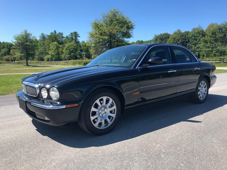 2004 Jaguar XJ8