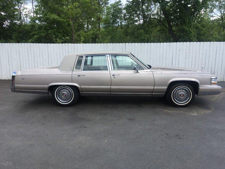 1991 Cadillac Brougham