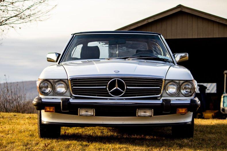 1986 Mercedes-Benz 560SL