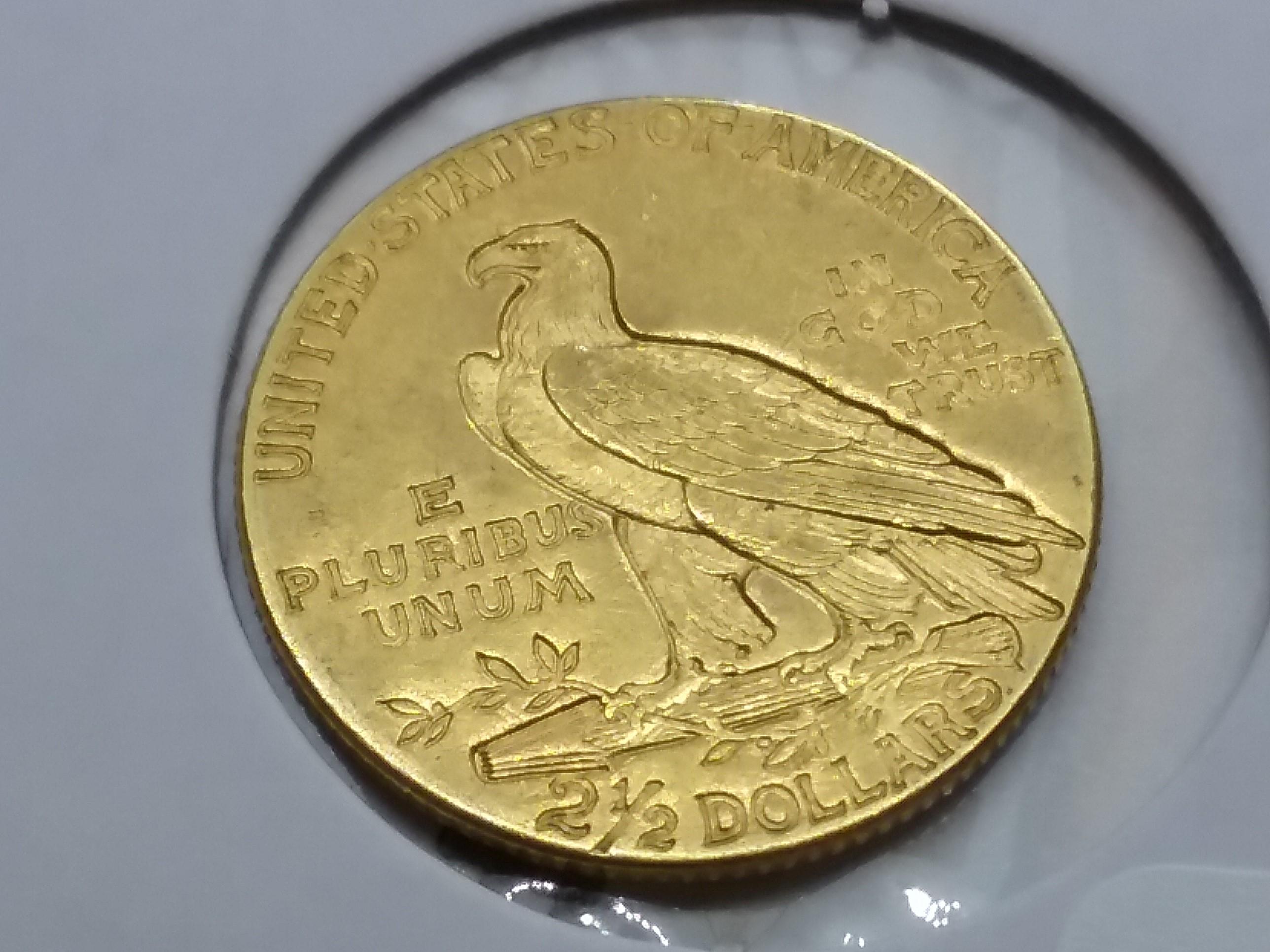 GOLD! 1913 Indian $2.5 dollar in About Uncirculated plus condition