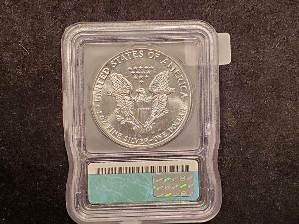 ICG 1988 American Silver Eagle MS-69