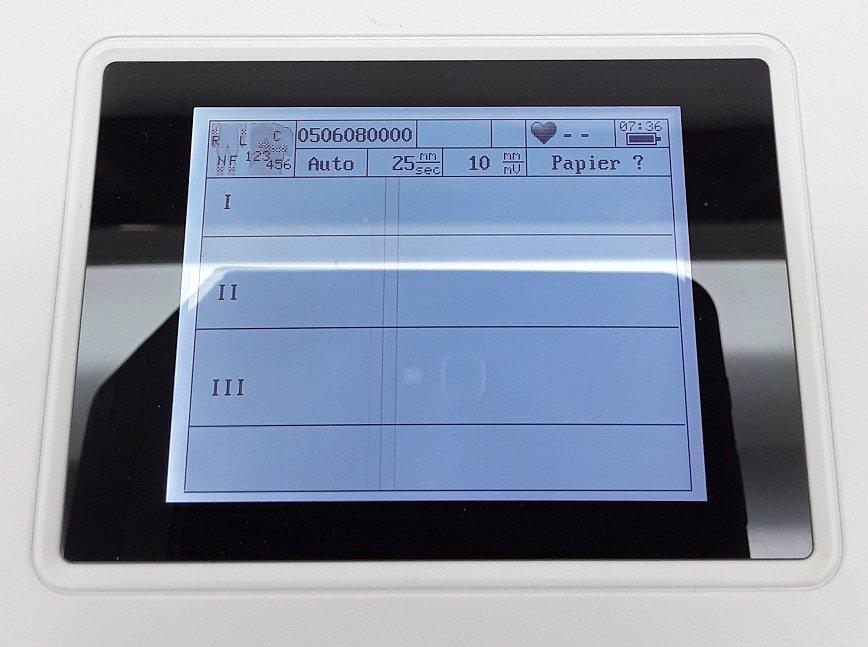 Comen CM300 Electrocardiograph