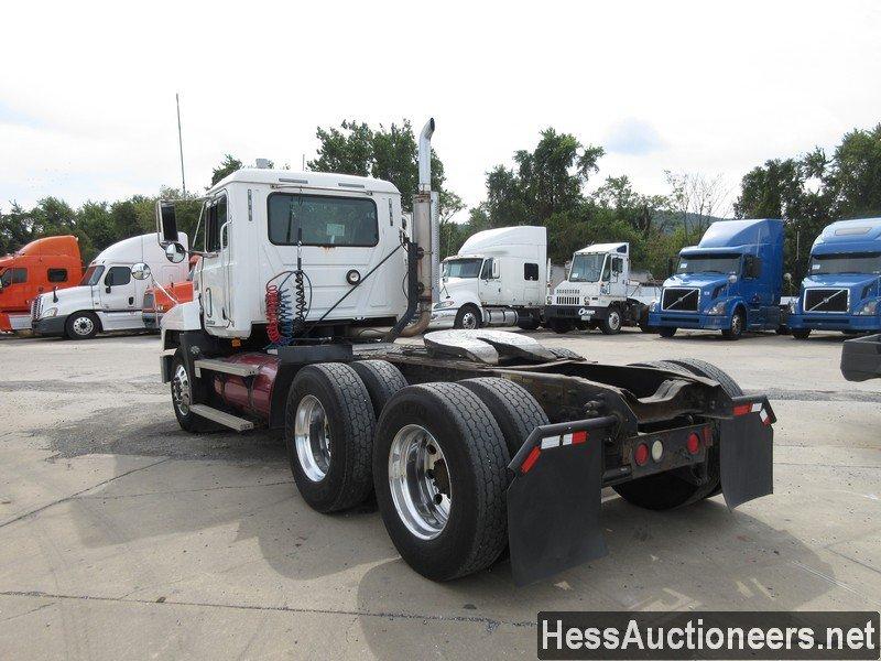 1999 Mack CH613 T/A Day Cab Truck Tractor