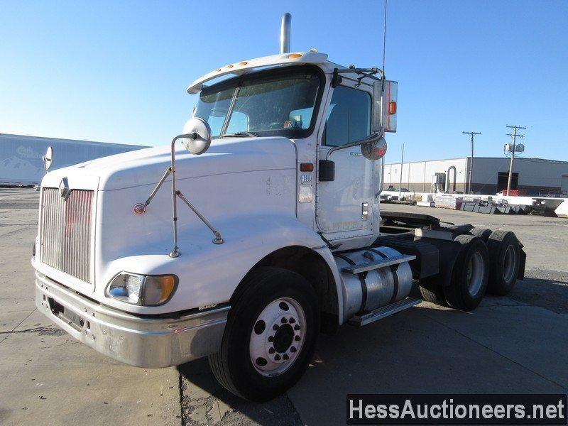 2007 International 9200 T/a Daycab