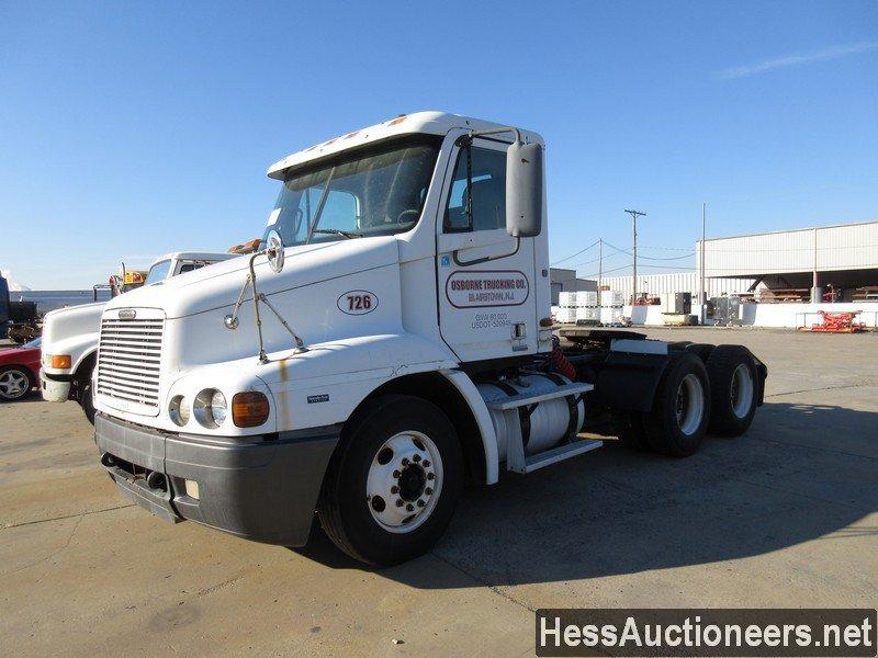 2004 Freightliner Century