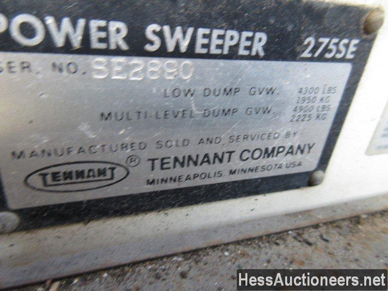 Tennant M275se Sweeper