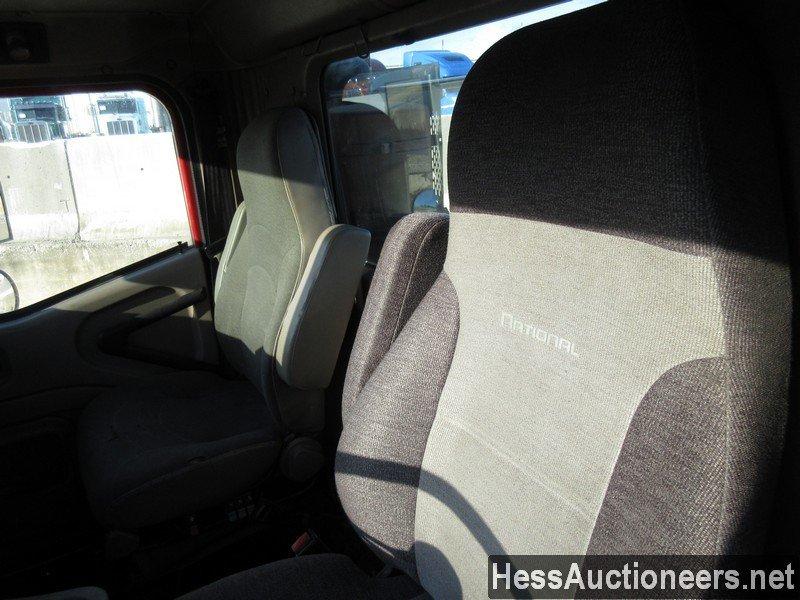 2008 INTERNATIONAL 9200I DAYCAB