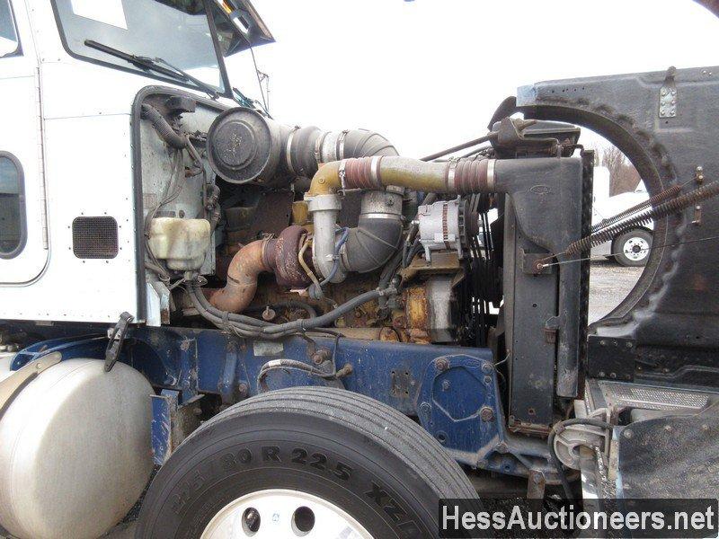 1997 PETERBILT 378 T/A DAYCAB