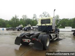 2002 MACK CH612 S/A DAYCAB