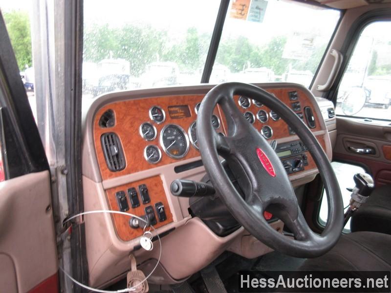 2008 PETERBILT 367 T/A DAYCAB