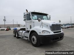 2006 FREIGHTLINER COLUMBIA T/A DAYCAB