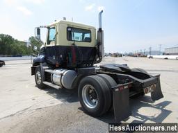 2006 MACK CXN612 S/A DAYCAB