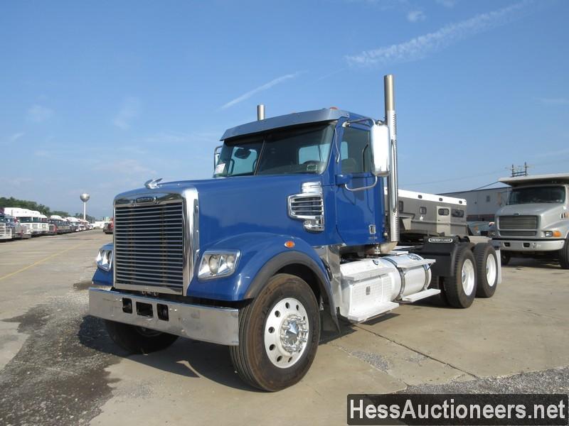 2012 FREIGHTLINER CORONADO T/A DAYCAB