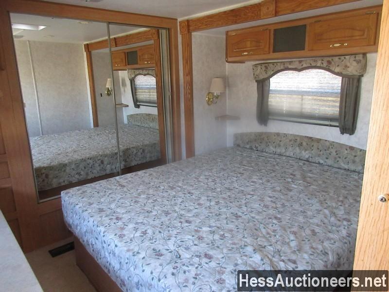 2003 CITATION 36' TRAVEL TRAILER