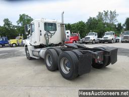 2004 FREIGHTLINER T/A DAYCAB