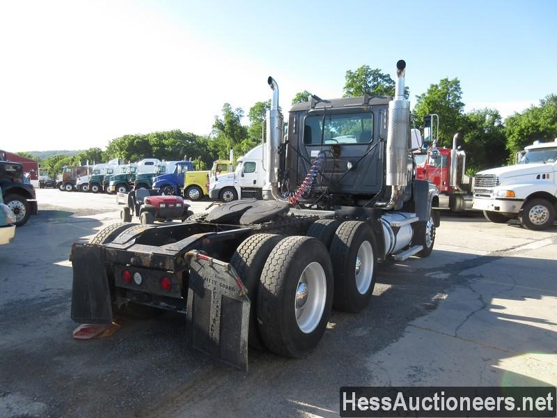 1999 MACK CH613 T/A DAYCAB