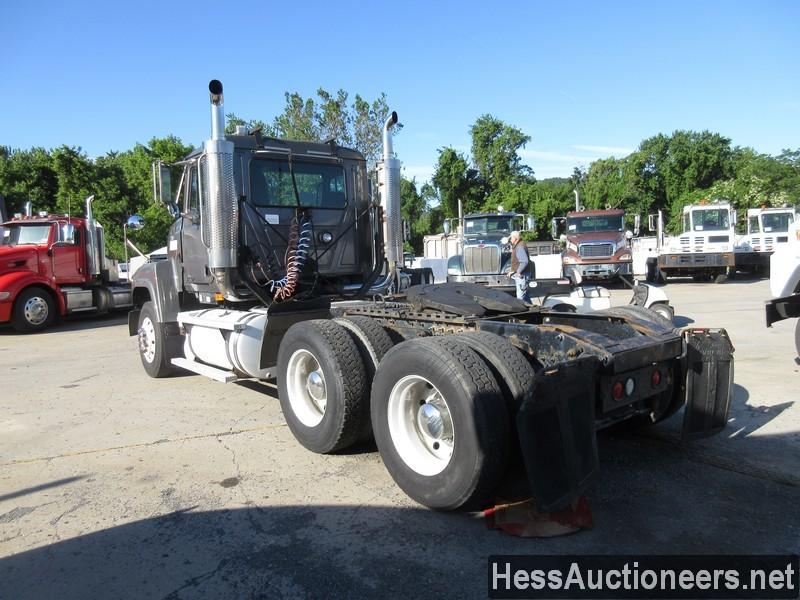 1999 MACK CH613 T/A DAYCAB