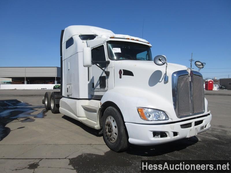 2013 KENWORTH T660 T/A SLEEPER