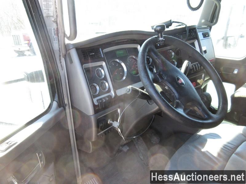 2013 KENWORTH T660 T/A SLEEPER