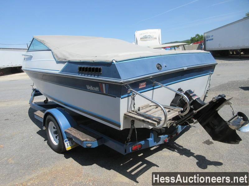 1986 WELCRAFT 192 AMERICAN BOAT
