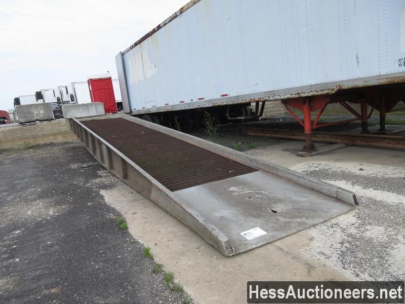 36' LOADING RAMP