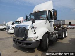 2013 International 8600 T/a Daycab