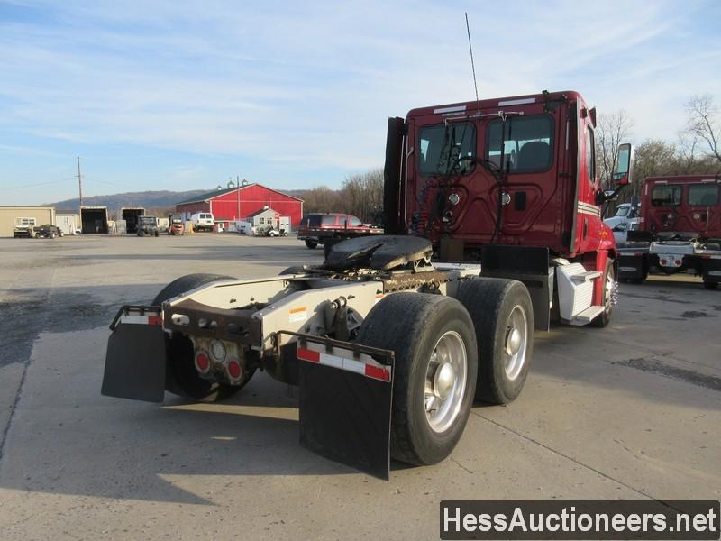 2013 FREIGHTLINER CASCADIA T/A DAYCAB