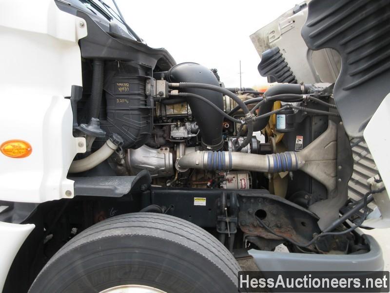 2012 FREIGHTLINER CASCADIA T/A DAYCAB