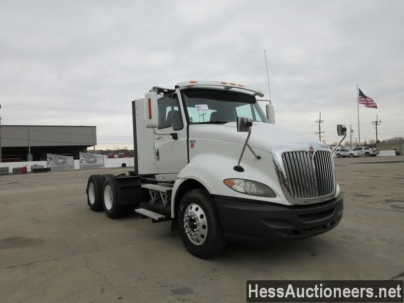 2011 INTERNATIONAL PROSTAR T/A DAYCAB