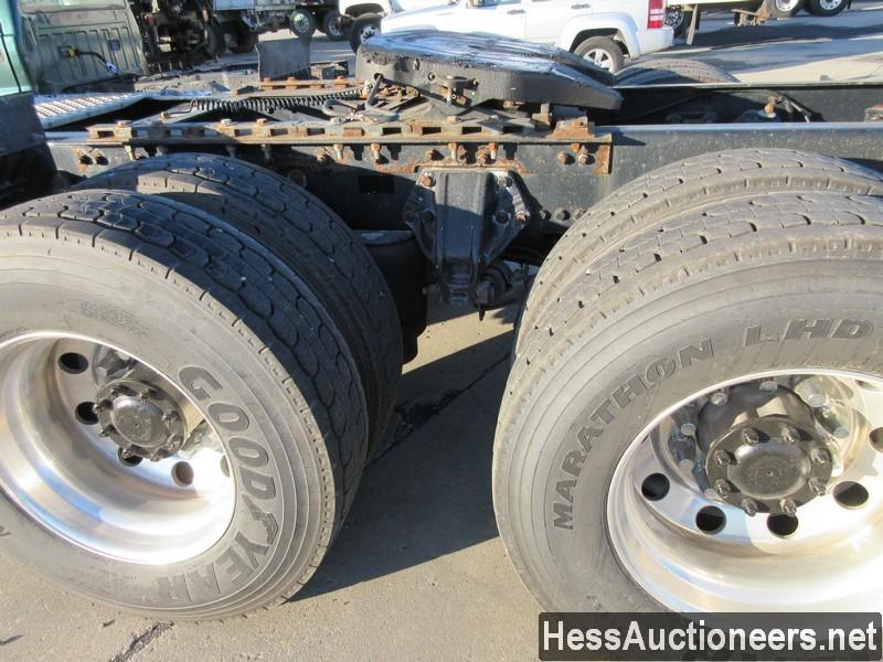 2014 KENWORTH T660 T/A DAYCAB