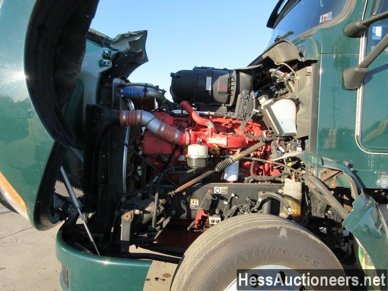 2014 KENWORTH T660 T/A DAYCAB