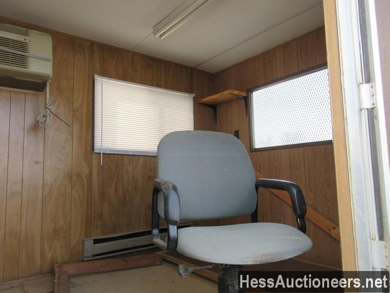 ACTION MOBILE INDUSTRIES M00820 19' OFFICE TRAILER