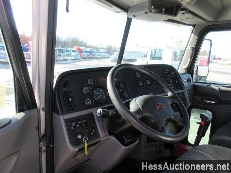 2014 PETERBILT 384 T/A DAYCAB, HESS REPORT ATTACHED, 326526 MILES ON ODO, E