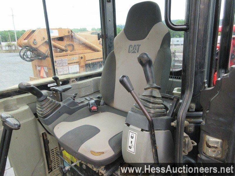 2011 CAT 305D MINI EXCAVATOR, MITSUBISHI S4Q2 43 HP 2.5L ENG, 6744 HRS, 110