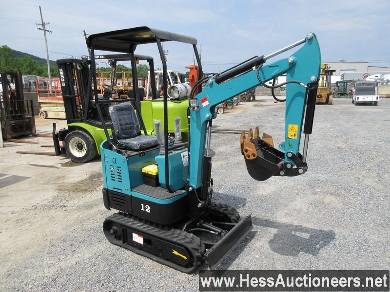 2021 AGROTK MINI EXCAVATOR, BUCKET, RIPPER, 2â€™ 8&quot; STICK, AUX HYDRAUL