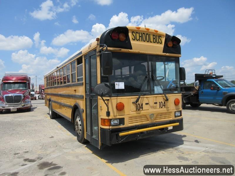 2009 IC CORPORATION SCHOOL BUS, 234377 MILES ON ODO, 31,800 GVW, DIESEL, AUTO TRANS, CR, PS, S/A, FR