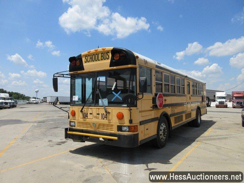 2009 IC CORPORATION SCHOOL BUS, 234377 MILES ON ODO, 31,800 GVW, DIESEL, AUTO TRANS, CR, PS, S/A, FR