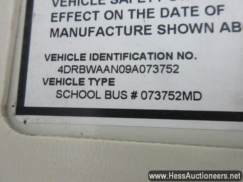 2009 IC CORPORATION SCHOOL BUS, 234377 MILES ON ODO, 31,800 GVW, DIESEL, AUTO TRANS, CR, PS, S/A, FR