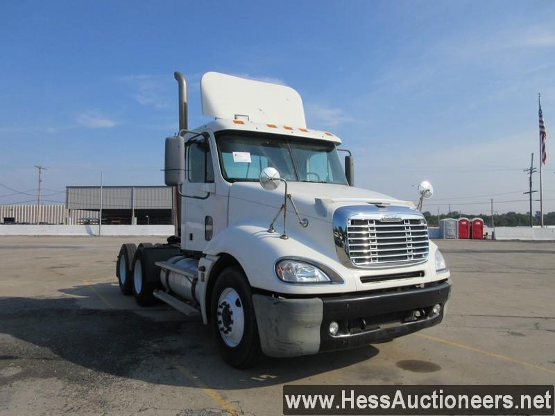2004 Freightliner Columbia T/a Daycab, 95518 Miles On Odo, Ecm 686058, 5200