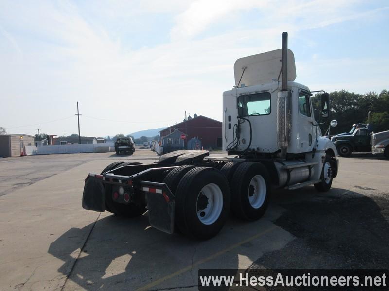 2004 Freightliner Columbia T/a Daycab, 95518 Miles On Odo, Ecm 686058, 5200