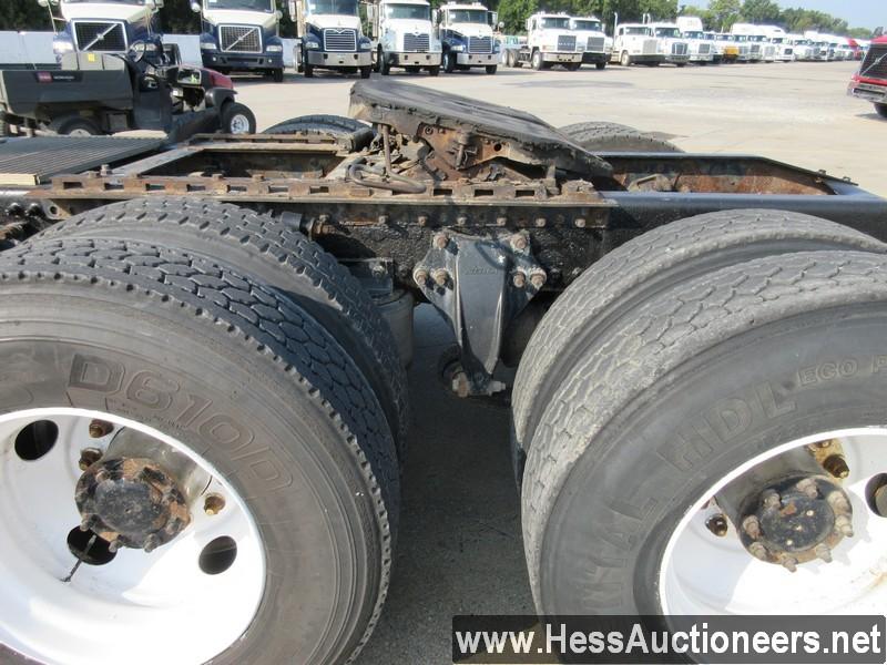 2004 Freightliner Columbia T/a Daycab, 95518 Miles On Odo, Ecm 686058, 5200